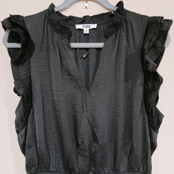 BB Dakota by Steve Madden Praire Dreams Satin Mini Blouson Dress - Picture 5 of 8